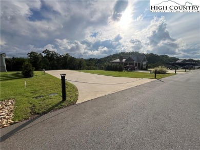 Come to the Blue Ridge Mountains and enjoy *The Village of on Olde Beau Golf Course in North Carolina - for sale on GolfHomes.com, golf home, golf lot