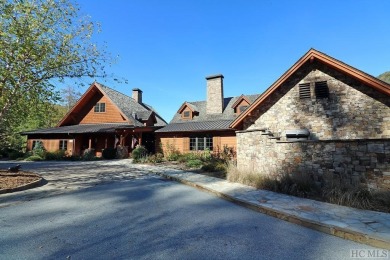 Looking for a move-in ready mountain home? This cottage is in on Bear Lake Golf Club in North Carolina - for sale on GolfHomes.com, golf home, golf lot