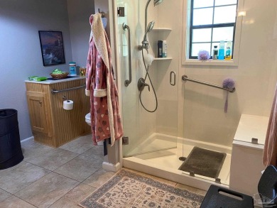Hurry this is a once in life time Opportunity. Well maintained on Tanglewood Golf Club in Florida - for sale on GolfHomes.com, golf home, golf lot