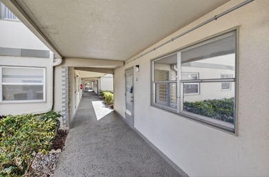 PRICED TO SELL-REMODELED KITCHEN WITH GRANITE COUNTER on Kings Point Golf - Executive in Florida - for sale on GolfHomes.com, golf home, golf lot