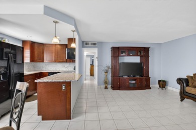 PRICED TO SELL-REMODELED KITCHEN WITH GRANITE COUNTER on Kings Point Golf - Executive in Florida - for sale on GolfHomes.com, golf home, golf lot