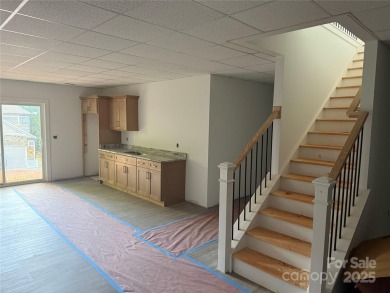 NEW CONSTRUCTION Ranch with Basement & 2 Car Garage in Tega Cay! on Tega Cay Golf Club in South Carolina - for sale on GolfHomes.com, golf home, golf lot