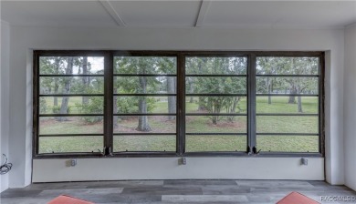 This 2 bedroom, 2 bathroom Villa with 1 car garage has been on Sugarmill Woods Golf and Country Club in Florida - for sale on GolfHomes.com, golf home, golf lot