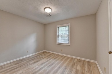 Welcome home! This fully updated 3 bedroom, 2 bath ranch has a on Heritage Golf Links in Georgia - for sale on GolfHomes.com, golf home, golf lot