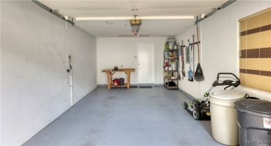 This 2 bedroom, 2 bathroom Villa with 1 car garage has been on Sugarmill Woods Golf and Country Club in Florida - for sale on GolfHomes.com, golf home, golf lot