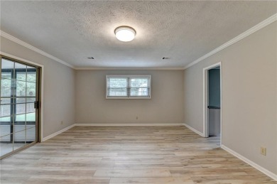 Welcome home! This fully updated 3 bedroom, 2 bath ranch has a on Heritage Golf Links in Georgia - for sale on GolfHomes.com, golf home, golf lot