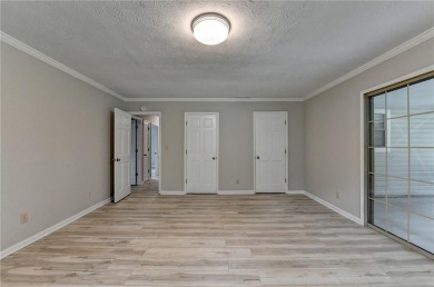 Welcome home! This fully updated 3 bedroom, 2 bath ranch has a on Heritage Golf Links in Georgia - for sale on GolfHomes.com, golf home, golf lot
