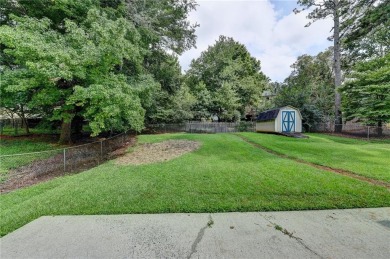 Welcome home! This fully updated 3 bedroom, 2 bath ranch has a on Heritage Golf Links in Georgia - for sale on GolfHomes.com, golf home, golf lot
