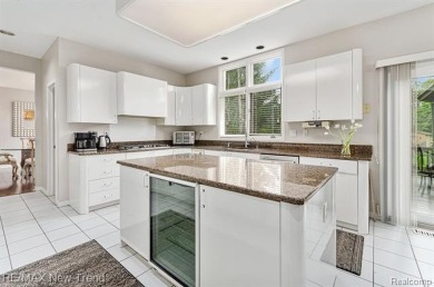 Gorgeous Spacious Contemporary 5 Bedroom Home Situated in a on Knollwood Country Club in Michigan - for sale on GolfHomes.com, golf home, golf lot