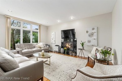 Gorgeous Spacious Contemporary 5 Bedroom Home Situated in a on Knollwood Country Club in Michigan - for sale on GolfHomes.com, golf home, golf lot