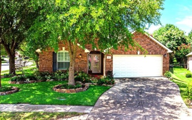 UPDATED HOME IN HERITAGE RANCH (50+ GATED COMMUNITY) - MOVE-IN on Heritage Ranch Golf and Country Club in Texas - for sale on GolfHomes.com, golf home, golf lot