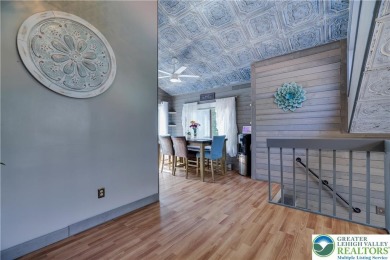 This very well maintained home is ready to be loved by its new on Pocono Farms Country Club in Pennsylvania - for sale on GolfHomes.com, golf home, golf lot