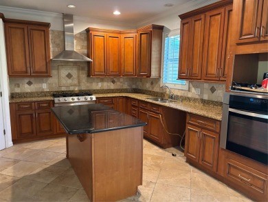 Large home with 5 bedrooms and 3.5 bathrooms priced to sell! on Stoneybrook Golf Club At Heritage Harbour in Florida - for sale on GolfHomes.com, golf home, golf lot