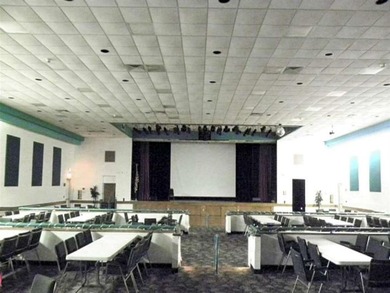 Priced to sell quickly. Make this corner unit your own with on Hollybrook Golf and Tennis Club  in Florida - for sale on GolfHomes.com, golf home, golf lot