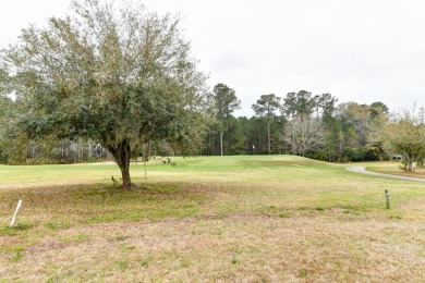 Experience luxury living in this charming 3 bedroom, 2 1/2 on Old Carolina Golf Club in South Carolina - for sale on GolfHomes.com, golf home, golf lot