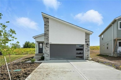 Welcome to the *Sunflower* ranch plan, where simplicity and on Golf Club of Creekmoor in Missouri - for sale on GolfHomes.com, golf home, golf lot