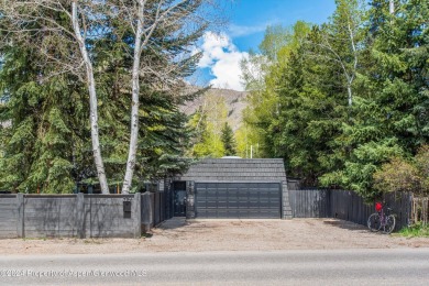 This turnkey 5 bedroom home is 0.6 miles from Aspen Core with on Aspen Golf Club in Colorado - for sale on GolfHomes.com, golf home, golf lot