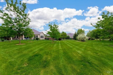 Welcome to 6859 N Topaz Jewel Pl--nestled in the premier golf on SpurWing Country Club in Idaho - for sale on GolfHomes.com, golf home, golf lot