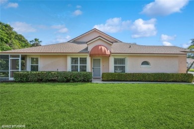 Welcome to a charming 2-bedroom, 2-bathroom corner villa on Villages of Country Creek Golf Course in Florida - for sale on GolfHomes.com, golf home, golf lot