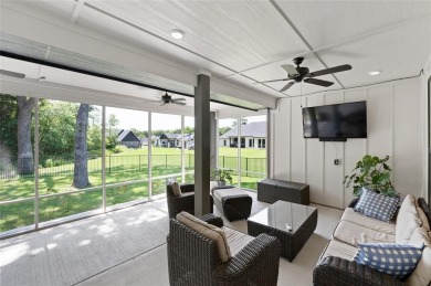 Stunning 2-year-new home in Lone Oak Crossing! This modern on Tanglewood Resort in Texas - for sale on GolfHomes.com, golf home, golf lot