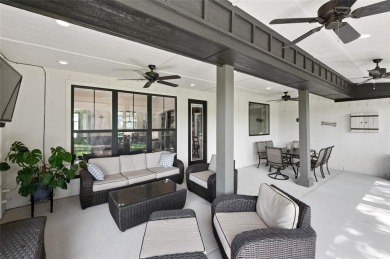 Stunning 2-year-new home in Lone Oak Crossing! This modern on Tanglewood Resort in Texas - for sale on GolfHomes.com, golf home, golf lot