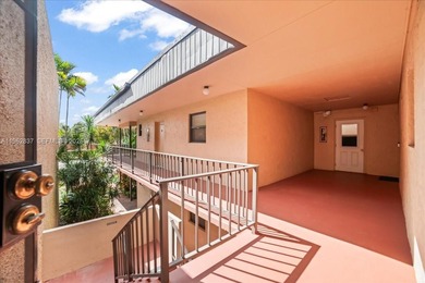 Beautifully renovated 1 bedroom, 1 bathroom condo located in the on Jacaranda Golf Club in Florida - for sale on GolfHomes.com, golf home, golf lot