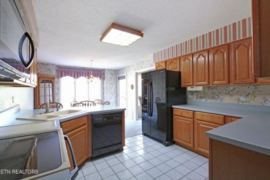 Welcome to this charming home in The Greens at Toqua within on Toqua Golf Course - Loudon County in Tennessee - for sale on GolfHomes.com, golf home, golf lot