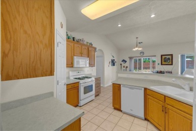 You've found a clean, well-cared-for home in a quiet on Sky Mountain Golf Course in Utah - for sale on GolfHomes.com, golf home, golf lot
