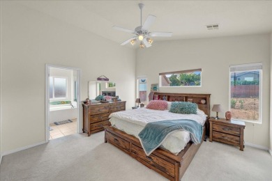You've found a clean, well-cared-for home in a quiet on Sky Mountain Golf Course in Utah - for sale on GolfHomes.com, golf home, golf lot