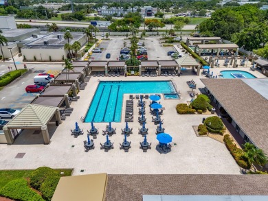 This beautifully updated,  2-bedroom, 2-bathroom condo is on Wynmoor Golf Course in Florida - for sale on GolfHomes.com, golf home, golf lot
