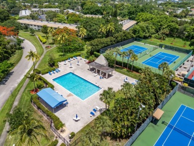 This beautifully updated,  2-bedroom, 2-bathroom condo is on Wynmoor Golf Course in Florida - for sale on GolfHomes.com, golf home, golf lot