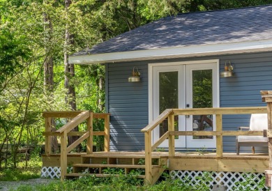 Summer-Ready Lake View Gem!Completely renovated and move-in on Kimberling City Golf Club in Missouri - for sale on GolfHomes.com, golf home, golf lot