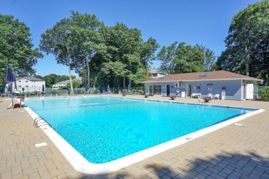 Carefree condo living is yours with this recently built 2 on Baiting Hollow Club in New York - for sale on GolfHomes.com, golf home, golf lot