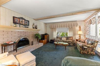 Welcome to this gorgeous 4-bedroom colonial in the heart of on Riverview Highlands Golf Club  in Michigan - for sale on GolfHomes.com, golf home, golf lot