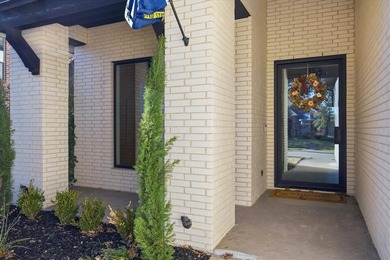 Looking for a modern custom built home recently built by an on Buffalo Creek Golf Club in Texas - for sale on GolfHomes.com, golf home, golf lot