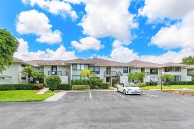 Exceptional residence with sweeping golf course views. Step into on Quail Ridge Golf Course and Country Club in Florida - for sale on GolfHomes.com, golf home, golf lot