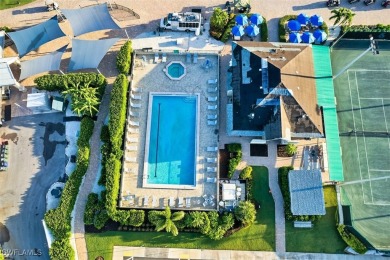 COMPLETELY RENOVATED POOL HOME IN A PRIVATE GATED GOLF COMMUNITY on Kelly Greens Golf and Country Club in Florida - for sale on GolfHomes.com, golf home, golf lot