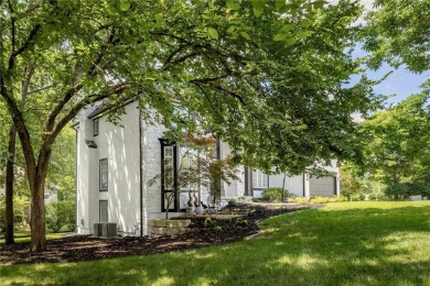 Discover refined elegance in this fully remodeled 5-bedroom,4.5 on Ironhorse Golf Club in Kansas - for sale on GolfHomes.com, golf home, golf lot