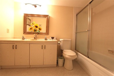 REDUCED! Spacious 2-bedroom, 2-bathroom condo on the 3rd floor on Wynmoor Golf Course in Florida - for sale on GolfHomes.com, golf home, golf lot