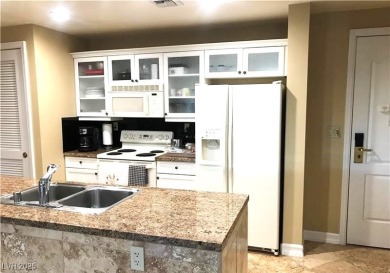 Discover the stunningly beautiful Lake Las Vegas! This spacious on South Shore At Lake Las Vegas in Nevada - for sale on GolfHomes.com, golf home, golf lot