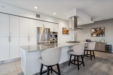 LOCATION LOCATION LOCATION RARE 7TH FLOOR CORNER RESIDENCE WITH on Kierland Golf Club in Arizona - for sale on GolfHomes.com, golf home, golf lot