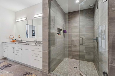 LOCATION LOCATION LOCATION RARE 7TH FLOOR CORNER RESIDENCE WITH on Kierland Golf Club in Arizona - for sale on GolfHomes.com, golf home, golf lot