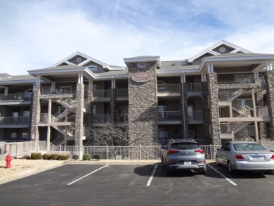 Pamper yourself with rest in this 2BR 2BA condo.  No more need on Thousand Hills Golf Resort in Missouri - for sale on GolfHomes.com, golf home, golf lot