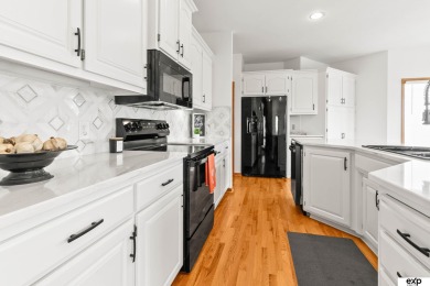 This one's a Par-fect place for you!  Nestled on the popular on Eagle Hills Golf Course in Nebraska - for sale on GolfHomes.com, golf home, golf lot