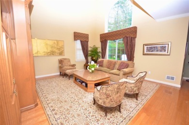 Stunning *Medici Model* Townhouse in The Greens at Half Hollow - on The Greens At Half Hollow in New York - for sale on GolfHomes.com, golf home, golf lot