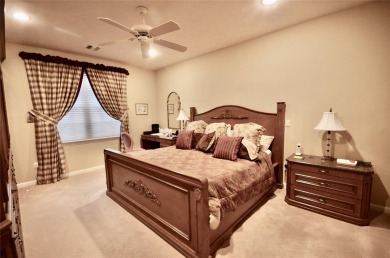 Stunning *Medici Model* Townhouse in The Greens at Half Hollow - on The Greens At Half Hollow in New York - for sale on GolfHomes.com, golf home, golf lot