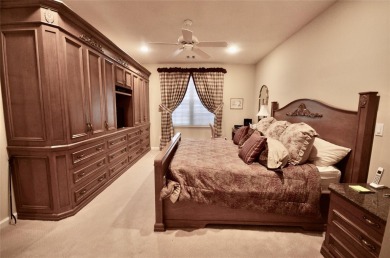 Stunning *Medici Model* Townhouse in The Greens at Half Hollow - on The Greens At Half Hollow in New York - for sale on GolfHomes.com, golf home, golf lot