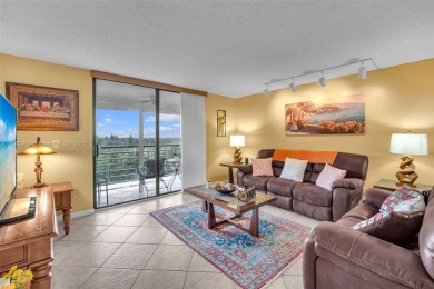Location!! *** HOA has reserves *** Conventional & Cash offers on Pembroke Lakes Golf Club in Florida - for sale on GolfHomes.com, golf home, golf lot