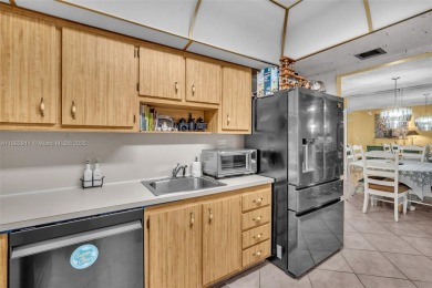 Location!! *** HOA has reserves *** Conventional & Cash offers on Pembroke Lakes Golf Club in Florida - for sale on GolfHomes.com, golf home, golf lot