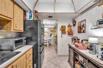 Location!! *** HOA has reserves *** Conventional & Cash offers on Pembroke Lakes Golf Club in Florida - for sale on GolfHomes.com, golf home, golf lot